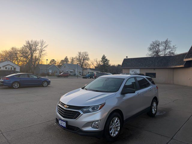 2020 Chevrolet Equinox LS | Dickinson, ND | Heiser Motors 2020 Chevrolet Equinox LS | Dickinson, ND | Heiser Motors