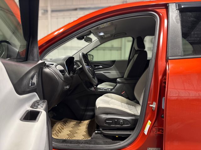 2020 Chevrolet EQUINOX LS | Houston, TX | Texas Star Motors 2020 Chevrolet EQUINOX LS | Houston, TX | Texas Star Motors