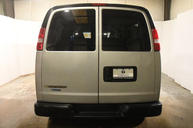 2020 Chevrolet Express LS 3500 15 Passenger | Branford, CT | Sound Auto Wholesalers