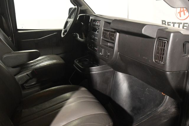 2020 Chevrolet Express LS 3500 15 Passenger | Branford, CT | Sound Auto Wholesalers