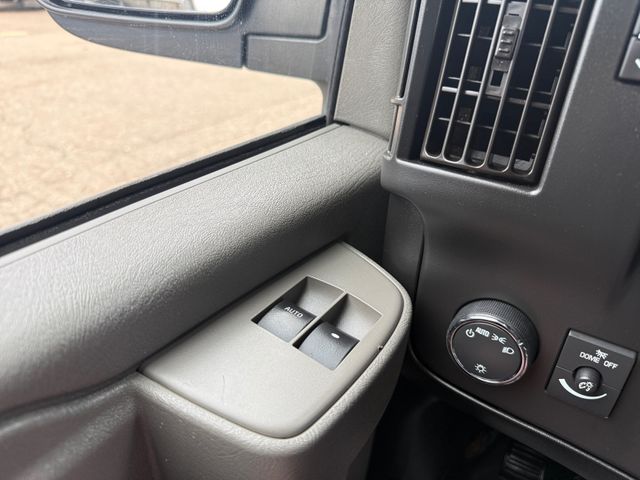 2020 Chevrolet EXPRESS G2500 Cargo Service Utility | Canton, Ohio | Ohio Auto Warehouse LLC 2020 Chevrolet EXPRESS G2500 Cargo Service Utility | Canton, Ohio | Ohio Auto Warehouse LLC