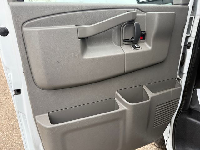 2020 Chevrolet EXPRESS G2500 Cargo Service Utility | Canton, Ohio | Ohio Auto Warehouse LLC 2020 Chevrolet EXPRESS G2500 Cargo Service Utility | Canton, Ohio | Ohio Auto Warehouse LLC