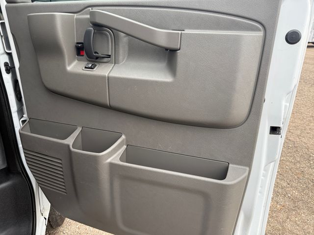 2020 Chevrolet EXPRESS G2500 Cargo Service Utility | Canton, Ohio | Ohio Auto Warehouse LLC 2020 Chevrolet EXPRESS G2500 Cargo Service Utility | Canton, Ohio | Ohio Auto Warehouse LLC