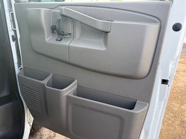 2020 Chevrolet EXPRESS G2500 Cargo Service Utility | Canton, Ohio | Ohio Auto Warehouse LLC 2020 Chevrolet EXPRESS G2500 Cargo Service Utility | Canton, Ohio | Ohio Auto Warehouse LLC