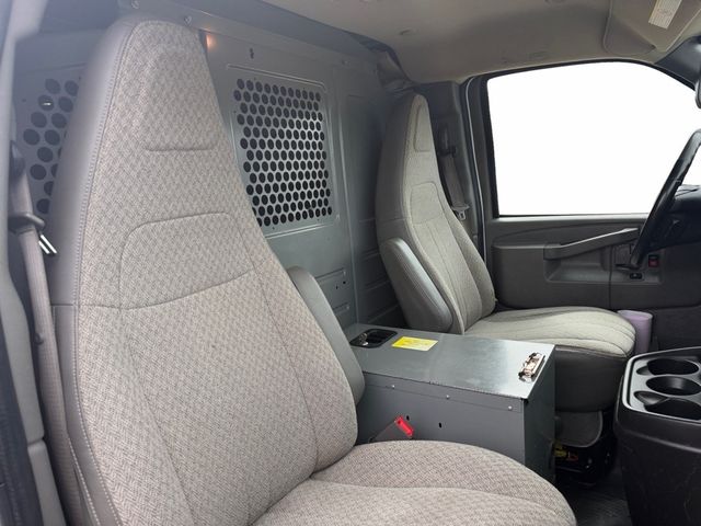 2020 Chevrolet EXPRESS G2500 Cargo Service Utility | Canton, Ohio | Ohio Auto Warehouse LLC