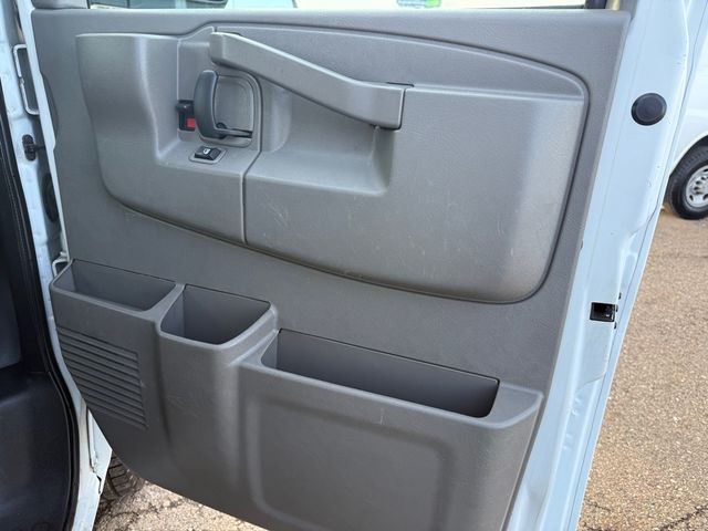 2020 Chevrolet EXPRESS G2500 Cargo Service Utility | Canton, Ohio | Ohio Auto Warehouse LLC 2020 Chevrolet EXPRESS G2500 Cargo Service Utility | Canton, Ohio | Ohio Auto Warehouse LLC