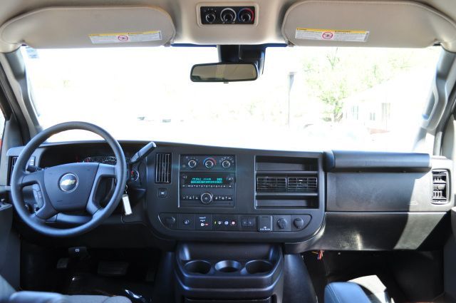 2020 Chevrolet Express LT 3500 | Louisville, MS | CARite Louisville MS 2020 Chevrolet Express LT 3500 | Louisville, MS | CARite Louisville MS