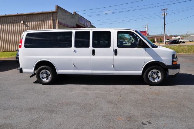 2020 Chevrolet Express LT 3500 | Louisville, MS | CARite Louisville MS 2020 Chevrolet Express LT 3500 | Louisville, MS | CARite Louisville MS