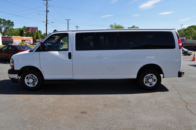 2020 Chevrolet Express LT 3500 | Louisville, MS | CARite Louisville MS 2020 Chevrolet Express LT 3500 | Louisville, MS | CARite Louisville MS