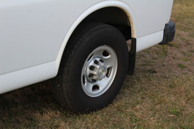 2020 Chevrolet Express 3500 | Roscoe, IL | Autoland Outlets 2020 Chevrolet Express 3500 | Roscoe, IL | Autoland Outlets