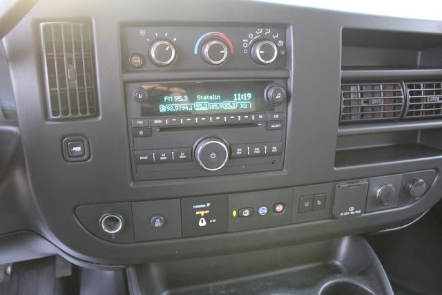 2020 Chevrolet Express 3500 | Roscoe, IL | Autoland Outlets 2020 Chevrolet Express 3500 | Roscoe, IL | Autoland Outlets