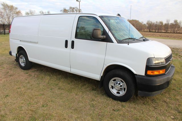 2020 Chevrolet Express 3500 | Roscoe, IL | Autoland Outlets 2020 Chevrolet Express 3500 | Roscoe, IL | Autoland Outlets