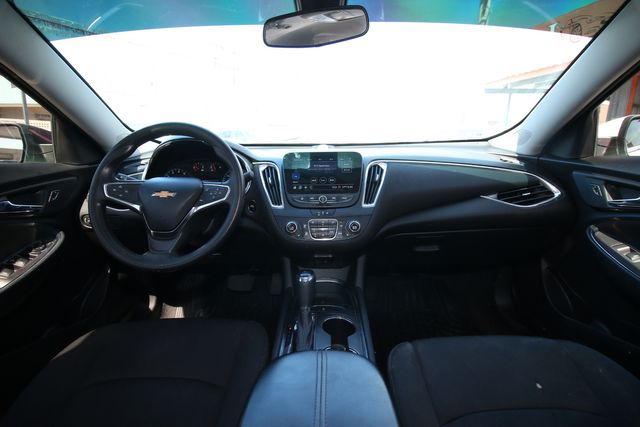 2020 Chevrolet Malibu LT | San Antonio, TX | R&L Certified Auto Group 2020 Chevrolet Malibu LT | San Antonio, TX | R&L Certified Auto Group