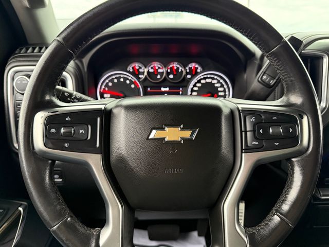 2020 Chevrolet SILVERADO 1500 LT 4x4 Crew Cab V8 | Canton, Ohio | Ohio Auto Warehouse LLC 2020 Chevrolet SILVERADO 1500 LT 4x4 Crew Cab V8 | Canton, Ohio | Ohio Auto Warehouse LLC