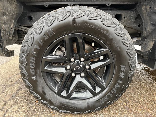 2020 Chevrolet SILVERADO 1500 LT 4x4 Crew Cab V8 | Canton, Ohio | Ohio Auto Warehouse LLC 2020 Chevrolet SILVERADO 1500 LT 4x4 Crew Cab V8 | Canton, Ohio | Ohio Auto Warehouse LLC