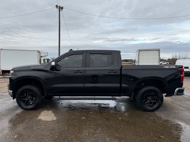2020 Chevrolet SILVERADO 1500 LT 4x4 Crew Cab V8 | Canton, Ohio | Ohio Auto Warehouse LLC 2020 Chevrolet SILVERADO 1500 LT 4x4 Crew Cab V8 | Canton, Ohio | Ohio Auto Warehouse LLC