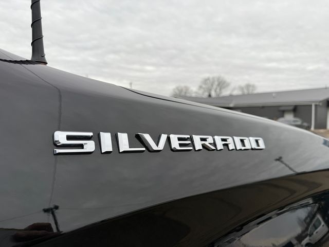 2020 Chevrolet SILVERADO 1500 LT 4x4 Crew Cab V8 | Canton, Ohio | Ohio Auto Warehouse LLC 2020 Chevrolet SILVERADO 1500 LT 4x4 Crew Cab V8 | Canton, Ohio | Ohio Auto Warehouse LLC