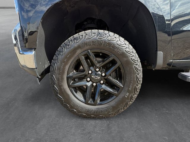 2020 Chevrolet SILVERADO 1500 LT 4x4 Crew Cab V8 | Canton, Ohio | Ohio Auto Warehouse LLC 2020 Chevrolet SILVERADO 1500 LT 4x4 Crew Cab V8 | Canton, Ohio | Ohio Auto Warehouse LLC