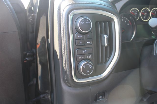 2020 Chevrolet Silverado 1500 LT | Granite City, Illinois | MasterCars Company Inc. 2020 Chevrolet Silverado 1500 LT | Granite City, Illinois | MasterCars Company Inc.