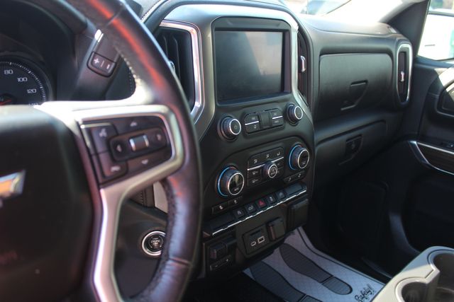 2020 Chevrolet Silverado 1500 LT | Granite City, Illinois | MasterCars Company Inc. 2020 Chevrolet Silverado 1500 LT | Granite City, Illinois | MasterCars Company Inc.