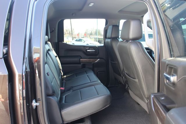 2020 Chevrolet Silverado 1500 LT | Granite City, Illinois | MasterCars Company Inc.