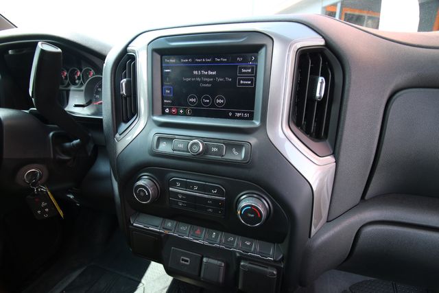 2020 Chevrolet Silverado 1500 Custom | San Antonio, TX | R&L Certified Auto Group 2020 Chevrolet Silverado 1500 Custom | San Antonio, TX | R&L Certified Auto Group