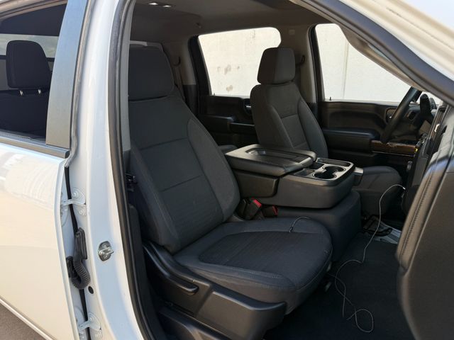 2020 CHEVROLET SILVERDO  2500HD 4X4  Z71 CREW CAB 6.6L DURAMAX /4NEW TIRES