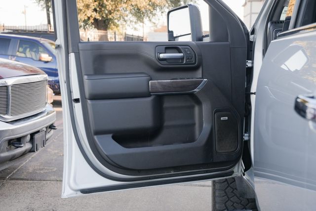 2020 Chevrolet Silverado 2500HD LTZ Z71 W/ UPGRADES / LTZ PREMIUM PKG / LOADED | Austin, TX | Rocky Mountain Truck Stop Austin