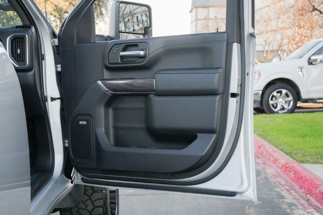 2020 Chevrolet Silverado 2500HD LTZ Z71 W/ UPGRADES / LTZ PREMIUM PKG / LOADED | Austin, TX | Rocky Mountain Truck Stop Austin