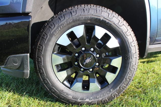 2020 Chevrolet Silverado 2500HD 4x4 Custom | Roscoe, IL | Autoland Outlets 2020 Chevrolet Silverado 2500HD 4x4 Custom | Roscoe, IL | Autoland Outlets