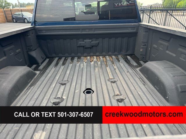2020 Chevrolet Silverado 2500HD LT 4x4 Crew Cab GAS 1 Owner Blue Financing NICE