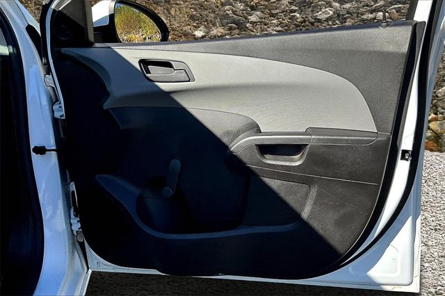 2020 Chevrolet Sonic LT