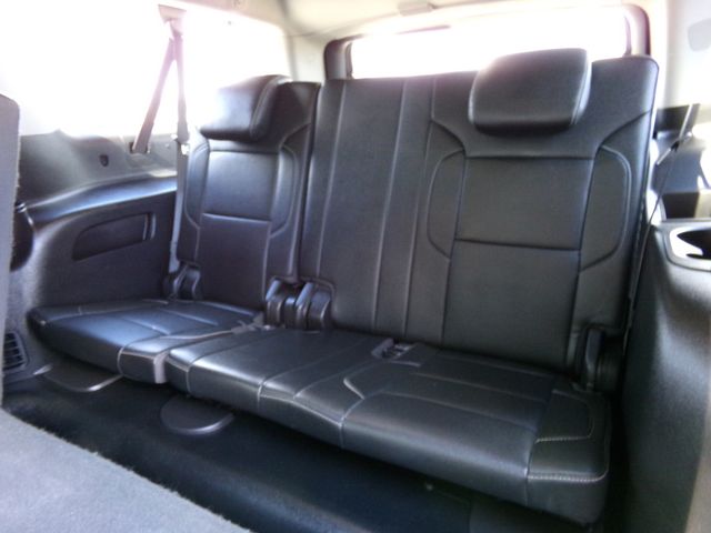 2020 Chevrolet Suburban 9 Pass. Fleet