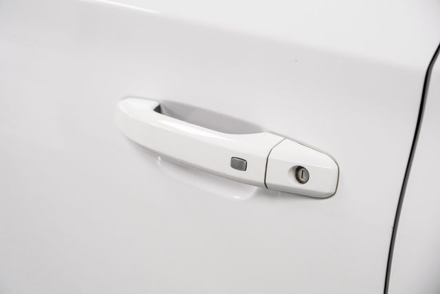 2020 Chevrolet Tahoe LT 4WD Moonroof RearDVD CaptainSeats | Dallas, TX | Stevens Motor Company LLC