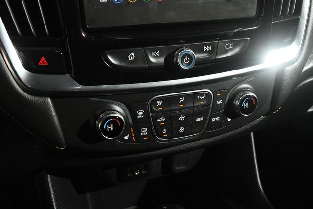 2020 Chevrolet Traverse LT Cloth | Branford, CT | Sound Auto Wholesalers 2020 Chevrolet Traverse LT Cloth | Branford, CT | Sound Auto Wholesalers