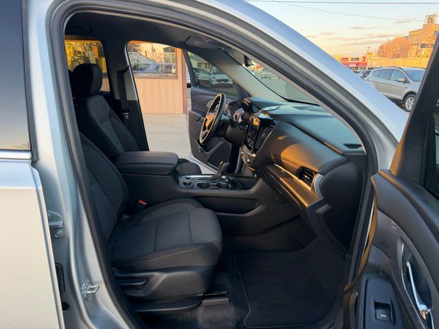 2020 Chevrolet Traverse LS | Dickinson, ND | Heiser Motors