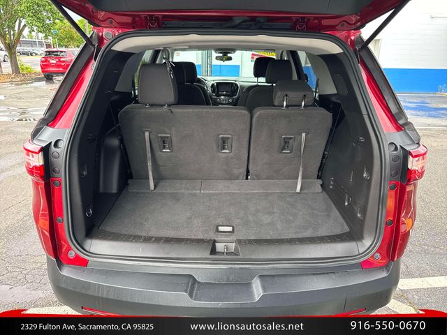 2020 Chevrolet Traverse LT Cloth