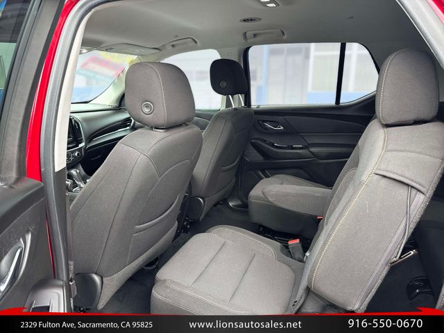 2020 Chevrolet Traverse LT Cloth