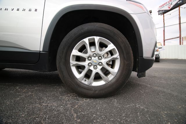 2020 Chevrolet Traverse LT Cloth | San Antonio, TX | R&L Certified Auto Group 2020 Chevrolet Traverse LT Cloth | San Antonio, TX | R&L Certified Auto Group
