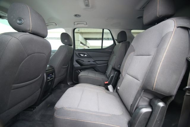 2020 Chevrolet Traverse LT Cloth | San Antonio, TX | R&L Certified Auto Group 2020 Chevrolet Traverse LT Cloth | San Antonio, TX | R&L Certified Auto Group