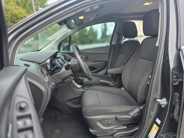 2020 Chevrolet Trax LT | Reseda, CA | Angeles Auto Alliance