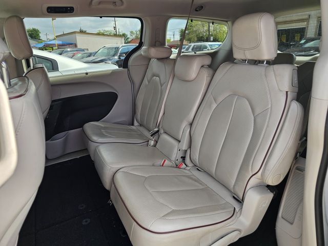 2020 Chrysler Pacifica Limited | Brownsville TX | English Motors 2020 Chrysler Pacifica Limited | Brownsville TX | English Motors