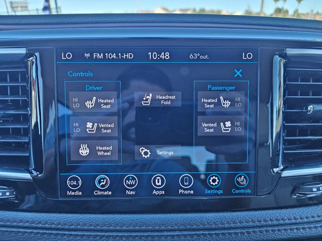 2020 Chrysler Pacifica Limited | Brownsville TX | English Motors