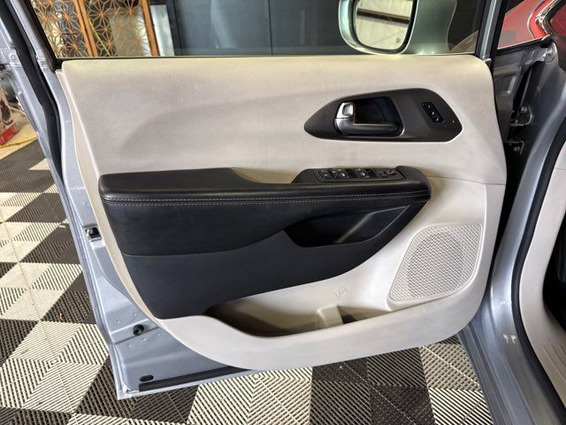 2020 Chrysler Pacifica Touring L Plus - Ledet's Auto Sales Gonzales, Louisiana 70737