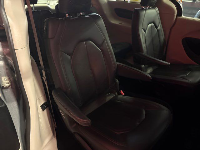 2020 Chrysler Pacifica Touring L Plus - Ledet's Auto Sales Gonzales, Louisiana 70737 2020 Chrysler Pacifica Touring L Plus - Ledet's Auto Sales Gonzales, Louisiana 70737