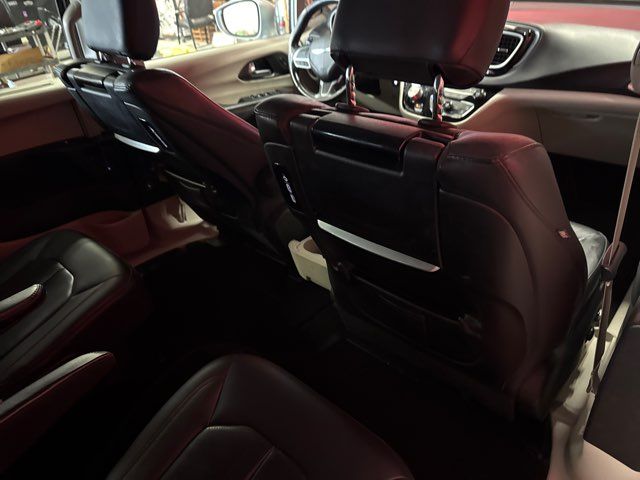 2020 Chrysler Pacifica Touring L Plus - Ledet's Auto Sales Gonzales, Louisiana 70737 2020 Chrysler Pacifica Touring L Plus - Ledet's Auto Sales Gonzales, Louisiana 70737