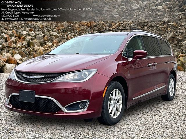2020 Chrysler Pacifica Touring L | Naugatuck, Connecticut | A Better Way Wholesale Autos-CT