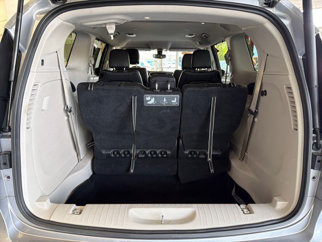 2020 Chrysler Pacifica Touring L | Rome, GA | Knight's Car Store 2020 Chrysler Pacifica Touring L | Rome, GA | Knight's Car Store