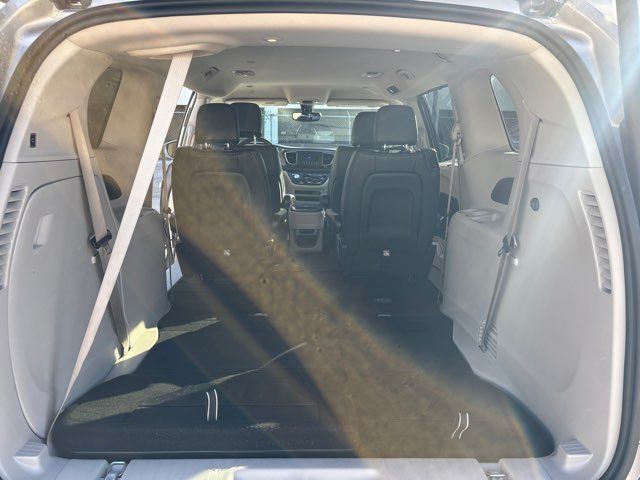 2020 Chrysler Pacifica Touring L | San Antonio, TX | Clear Choice Automotive South 2020 Chrysler Pacifica Touring L | San Antonio, TX | Clear Choice Automotive South