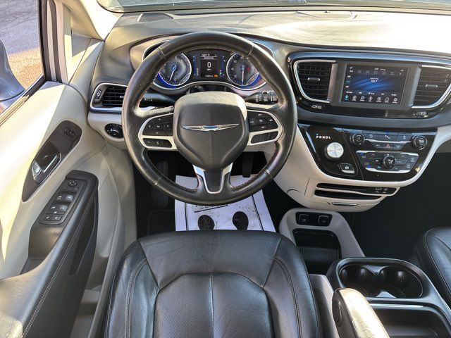 2020 Chrysler Pacifica Touring L | San Antonio, TX | Clear Choice Automotive South 2020 Chrysler Pacifica Touring L | San Antonio, TX | Clear Choice Automotive South